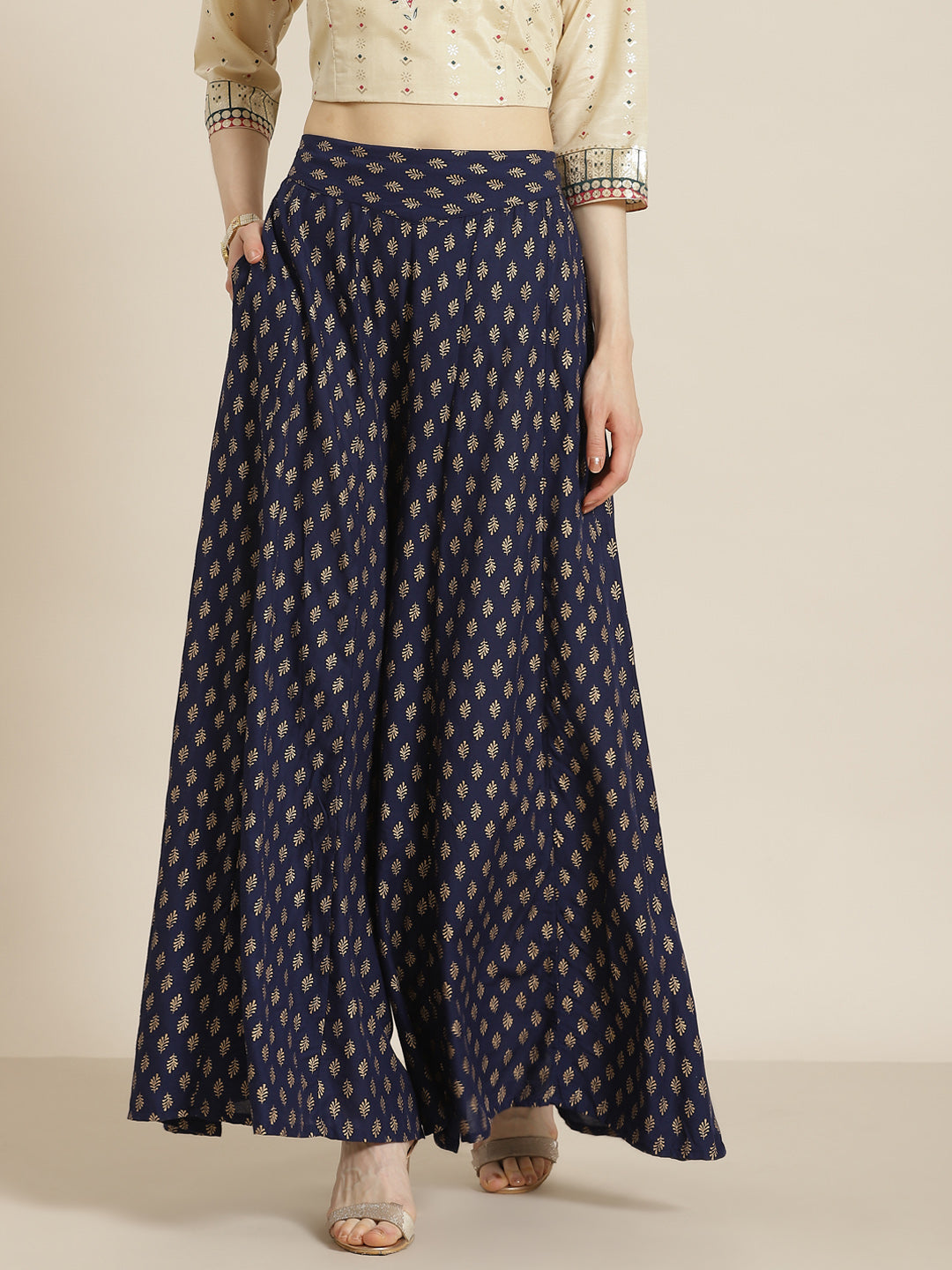 Juniper Women Navy Rayon Printed Flared Palazzo - Distacart