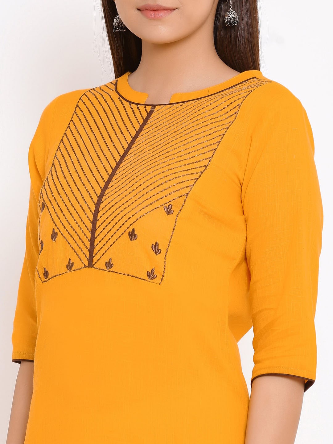 HERE&NOW Yellow Geometric Yoke Design Thread Work Kurta - Distacart