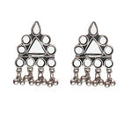 Thumbnail for Silver-Plated Alloy Long Kundan Studded Silver Oxidised Necklace - The Pari - Distacart