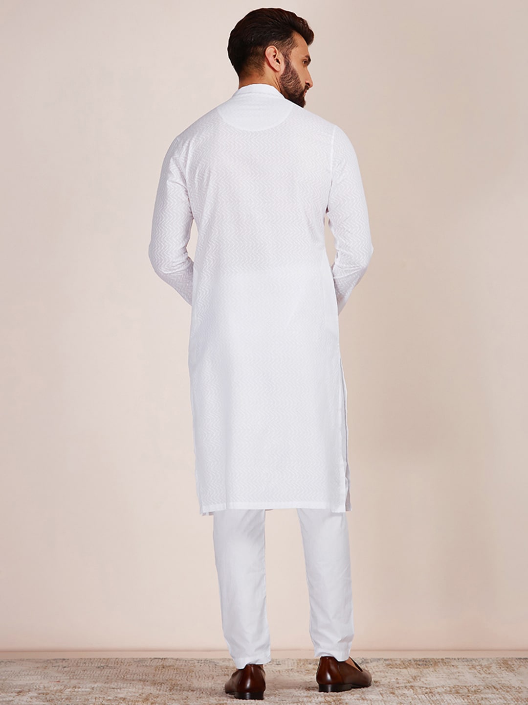 Manyavar Men Printed Pure Cotton Kurta with Pyjamas - Distacart