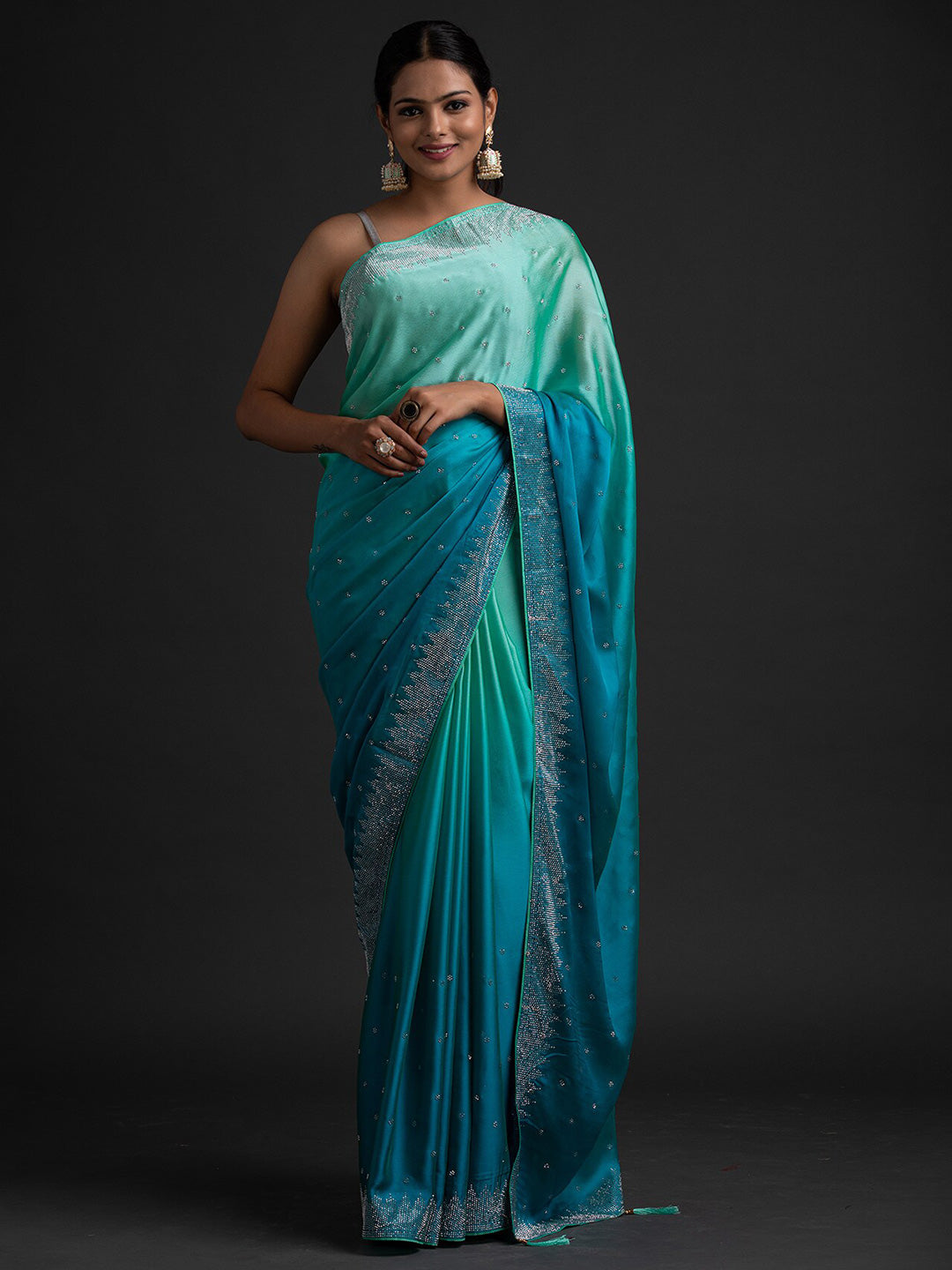 Koskii Women Blue Ombre Embroidered Saree - Distacart