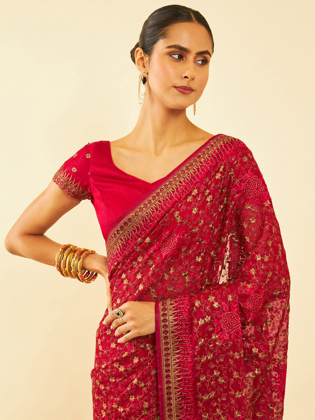 Soch Floral Embroidered Zari Pure Chiffon Saree - Distacart