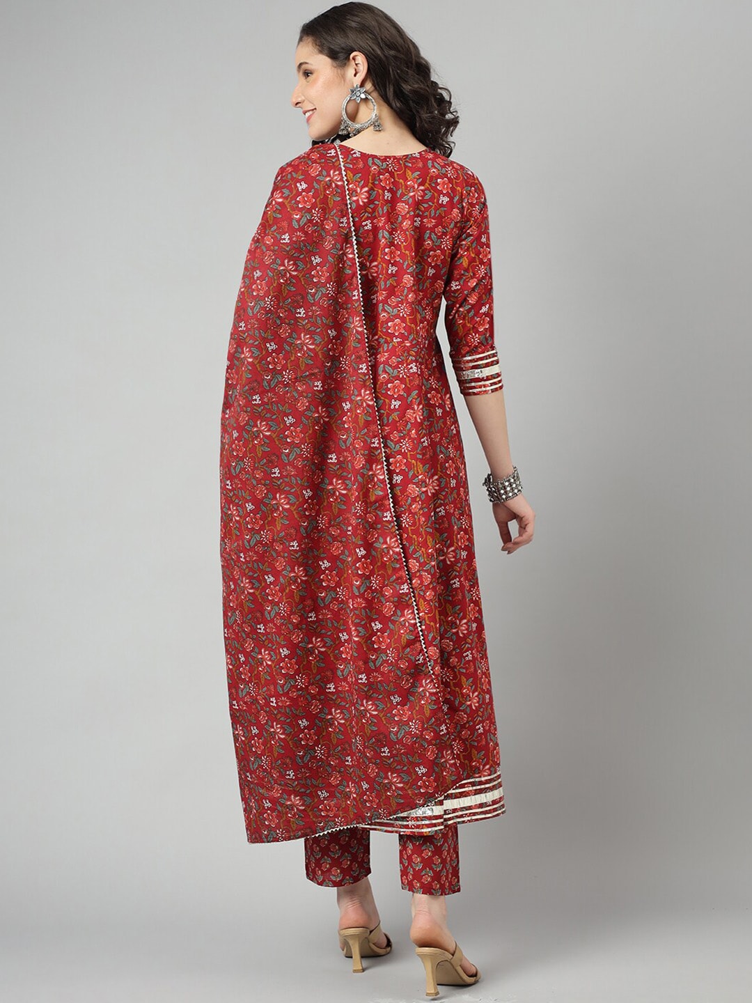Kalini Floral Printed Regular Pure Cotton Kurta with Trousers & Dupatta - Distacart
