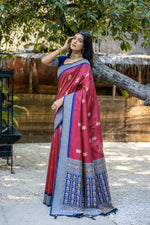 Thumbnail for Vishnu Weaves Women's Pink Tussar Silk Zari Woven Saree with Blouse - Distacart