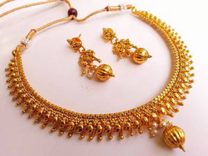 Metallic Necklace Set with gold drops