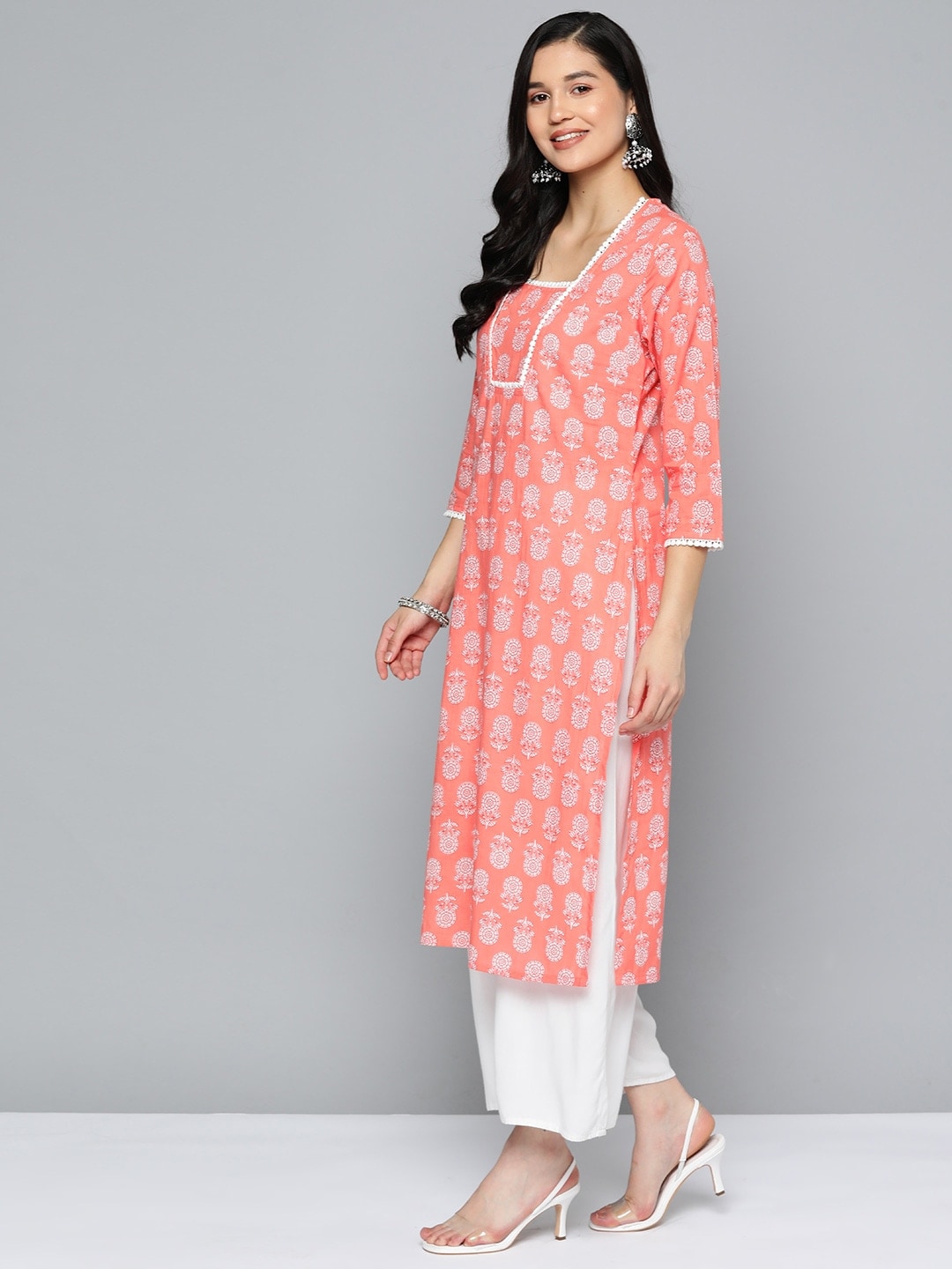 HERE&NOW Pure Cotton Floral Printed Straight Kurta - Distacart