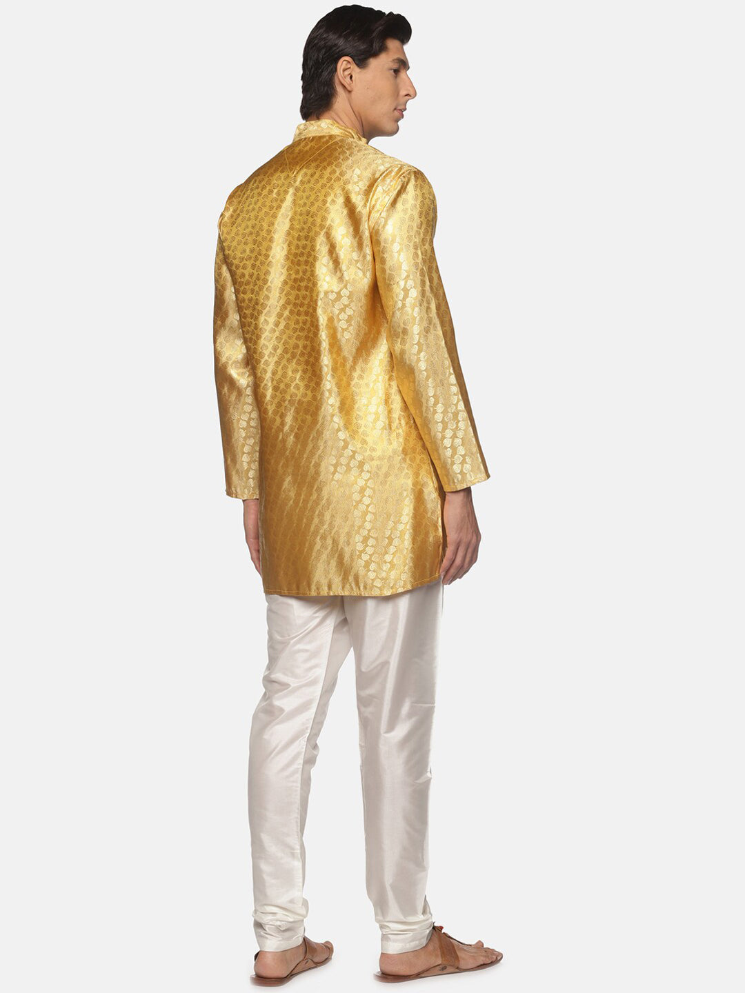 Sethukrishna Gold-Toned Kurta with Pyjamas For Men - Distacart