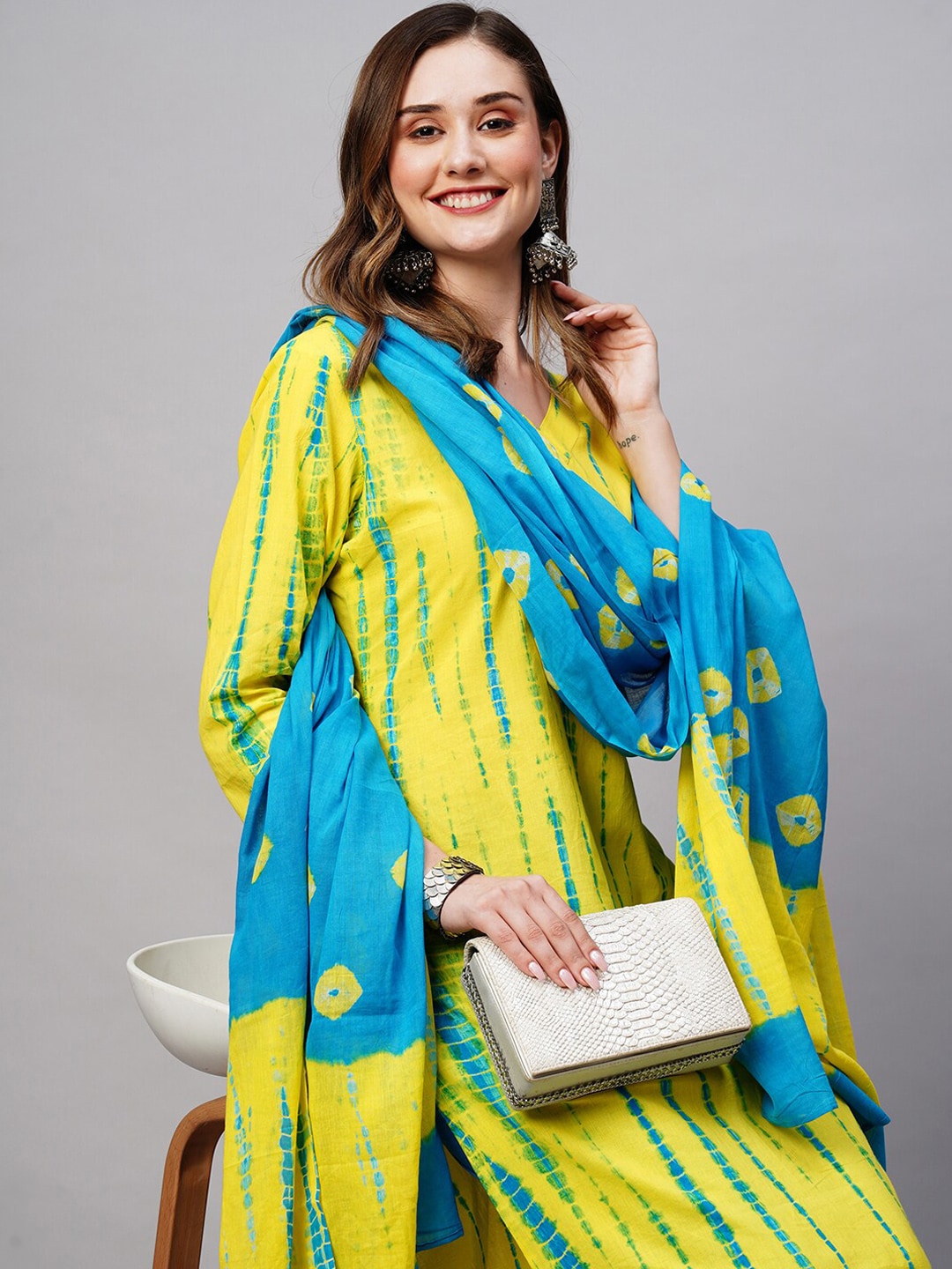 Kalini Tie & Dye Printed Regular Kurta with Trousers & Dupatta - Distacart