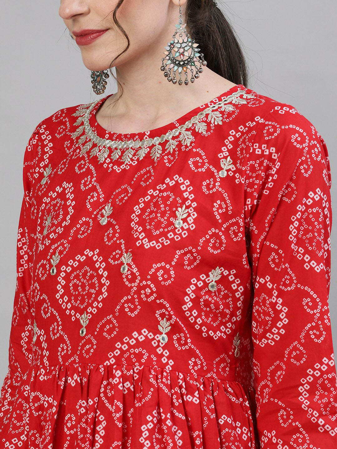 Ishin Women Red & White Printed Kurta with Sharara & Dupatta - Distacart