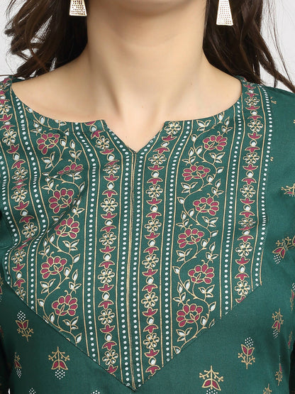 Rudra Bazaar Green Printed Yoke Designed Straight Kurta with Maroon Pyjamas - Distacart