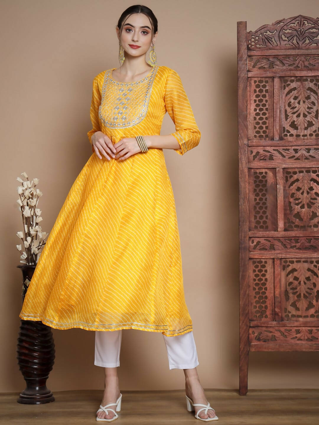 Myshka Women's Yellow Anarkali Kurta - Distacart