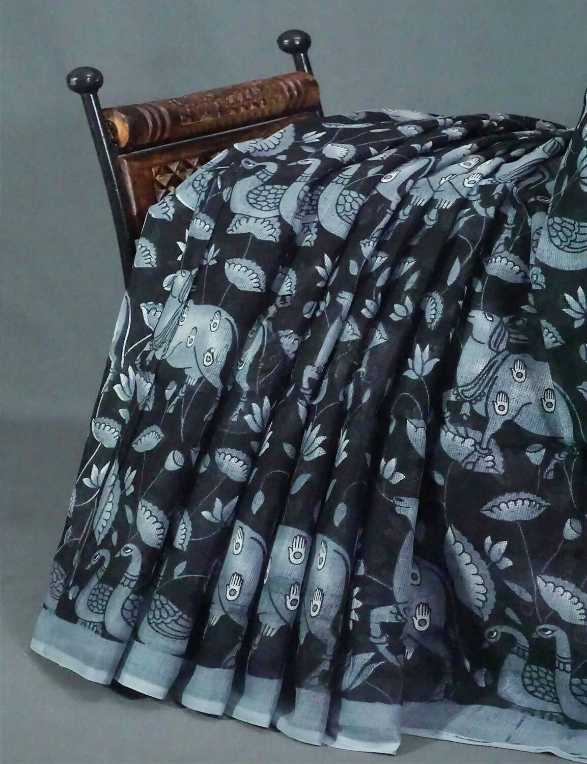 Black and Grey Pichwai Print Munga Cotton Saree By Gayathri Reddy Designer Studio - Distacart