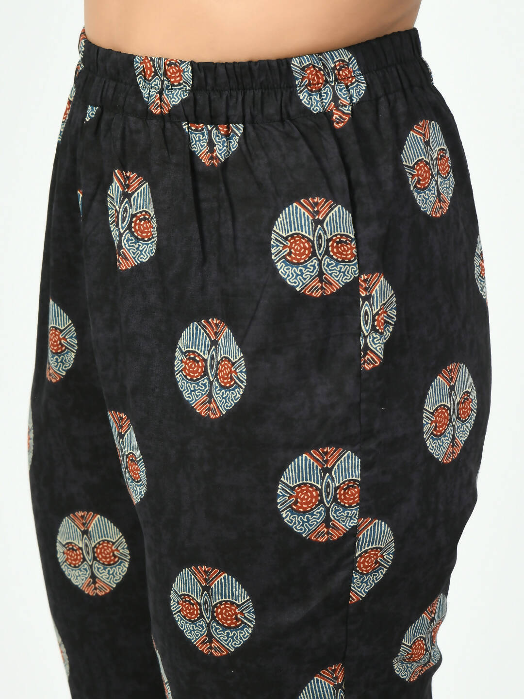 Myshka Women's Black Printed Kurta With Trouser - Distacart