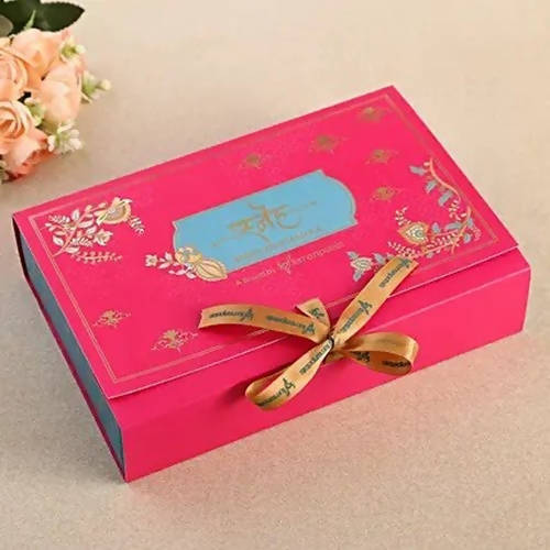 Jewel Design Lumba Rakhi Set & Kaju Katli Box Online