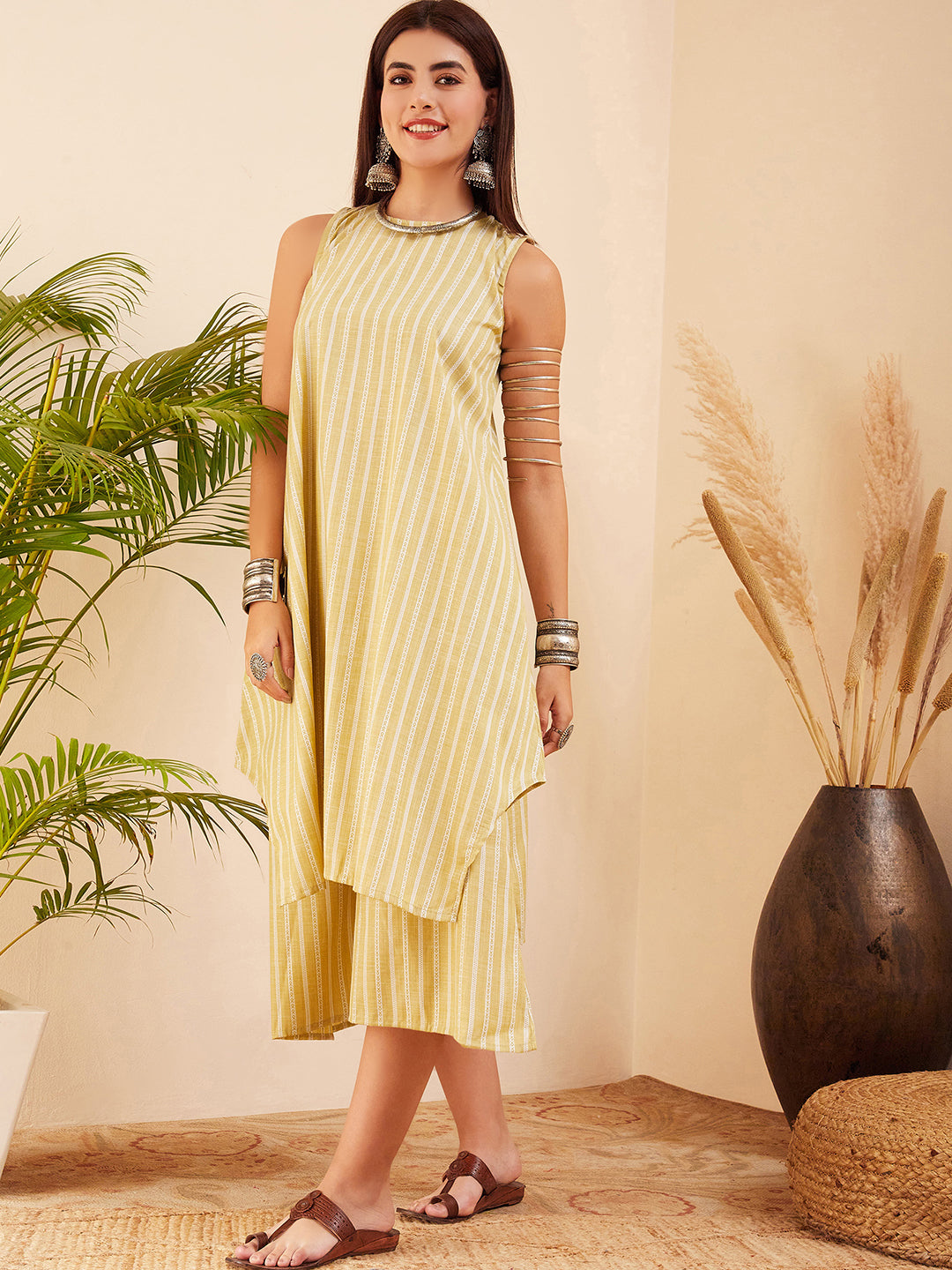 InWeave Women's Light Yellow Lurex Kantha Mandarin Neck Kurta Palazzo Set - Distacart