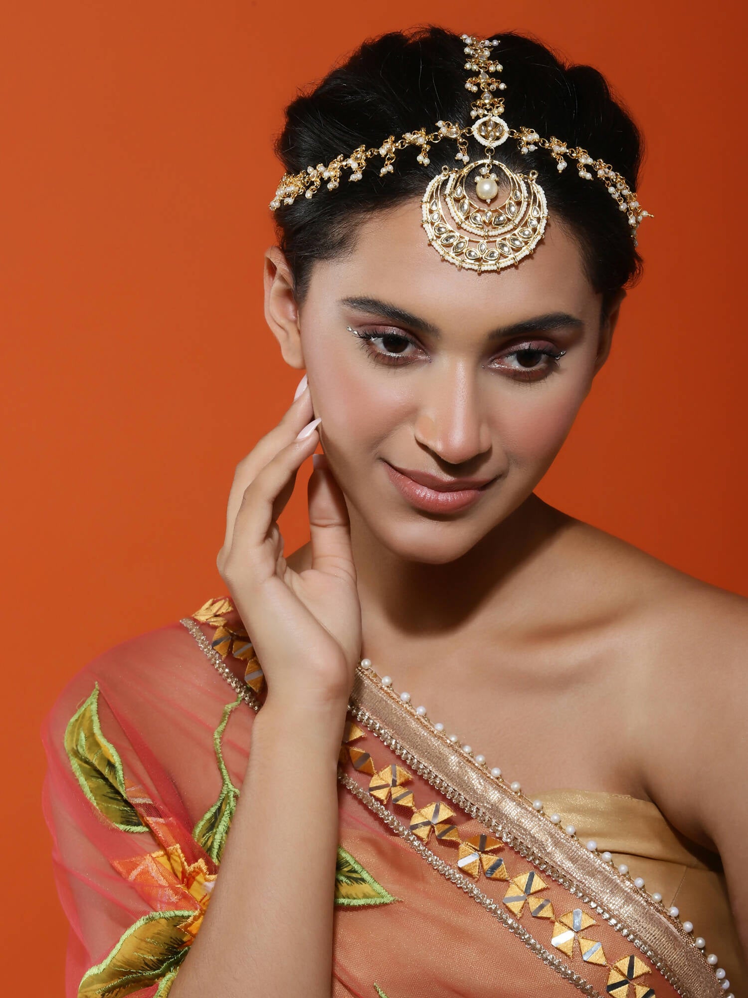 Women's Gold-Plated Kundan Mathapatti Head Jewellery - Ruby Raang - Distacart