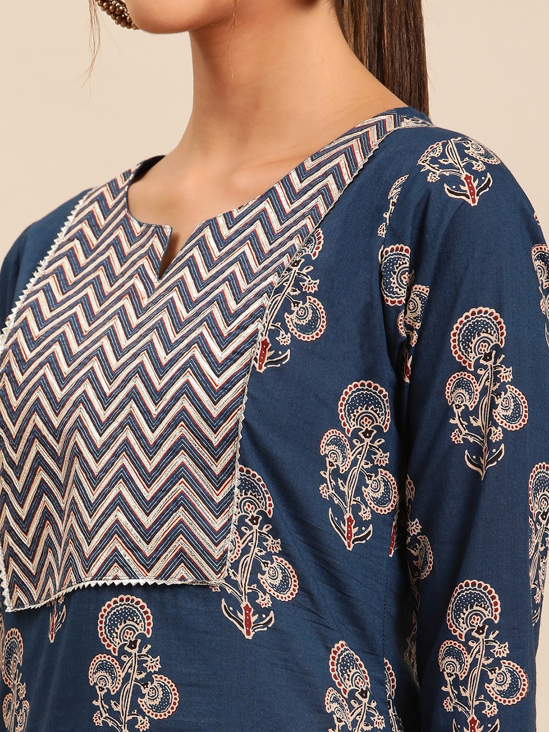 Sangria Women Ethnic Motifs Printed Gotta Patti Pure Cotton Kurta with Trousers - Distacart