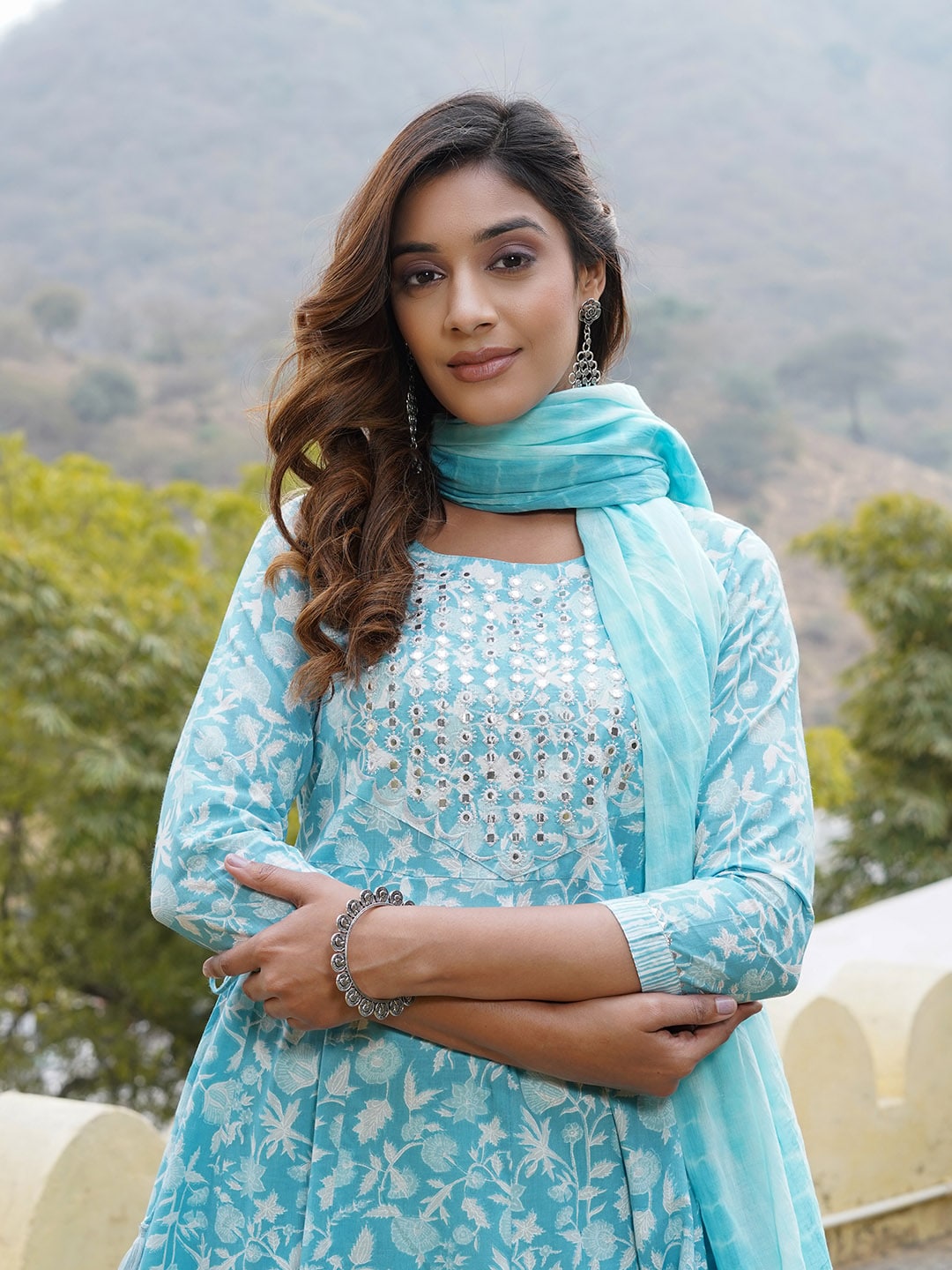 Kalini Floral Printed Regular Mirror Work Pure Cotton Kurta with Trousers & With Dupatta - Distacart