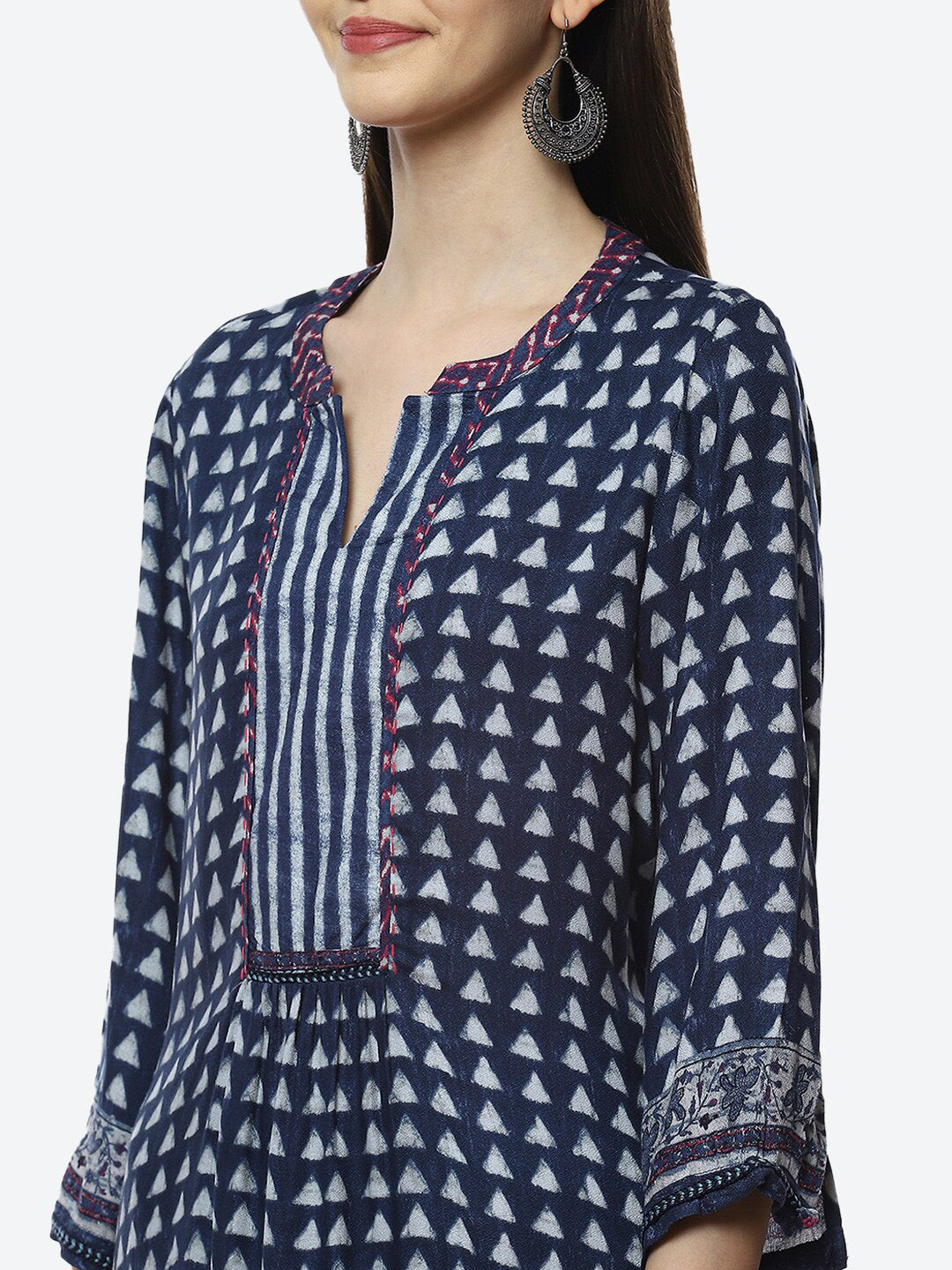 Biba Women Blue Geometric Printed Keyhole Neck Flared Sleeves Thread Work Kurta - Distacart