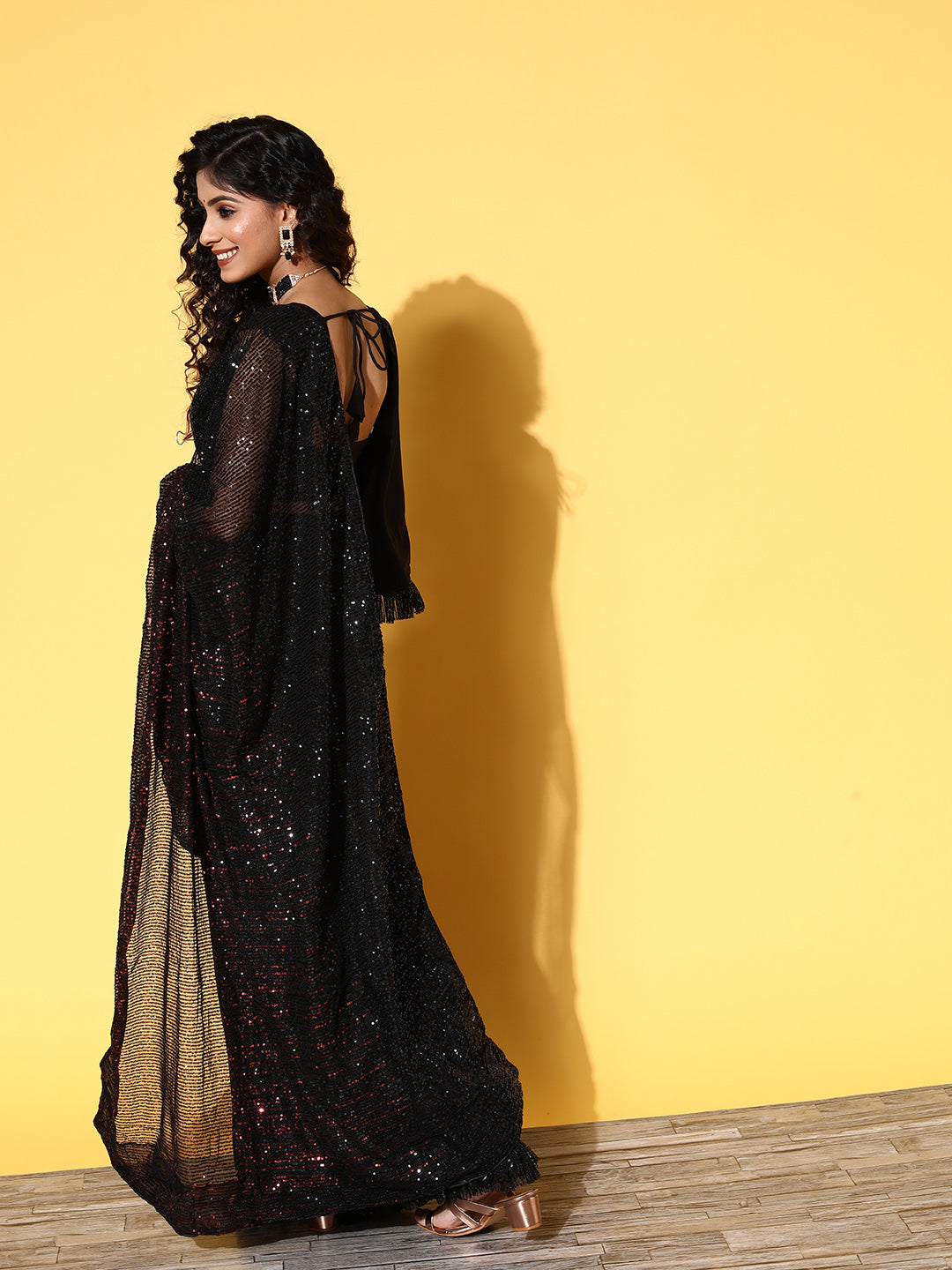 Tikhi Imli Woman Embellished Sequinned Satin Saree - Distacart