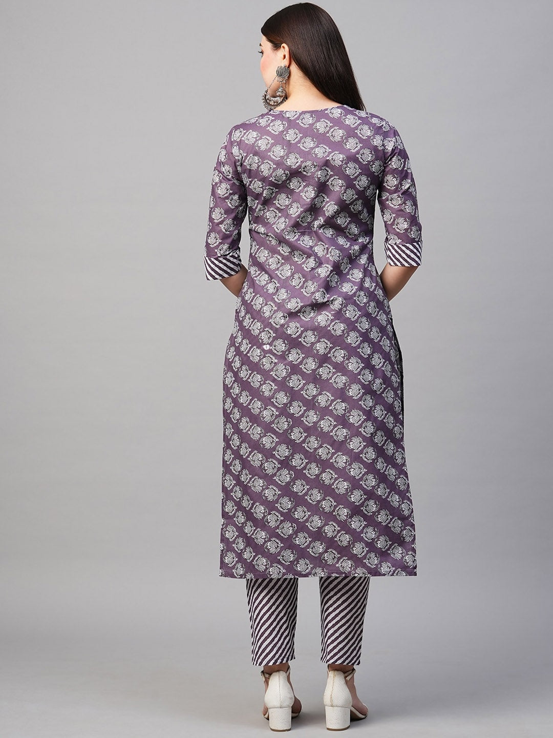 Kalini Notched Neck Printed Kurta with Trousers - Distacart