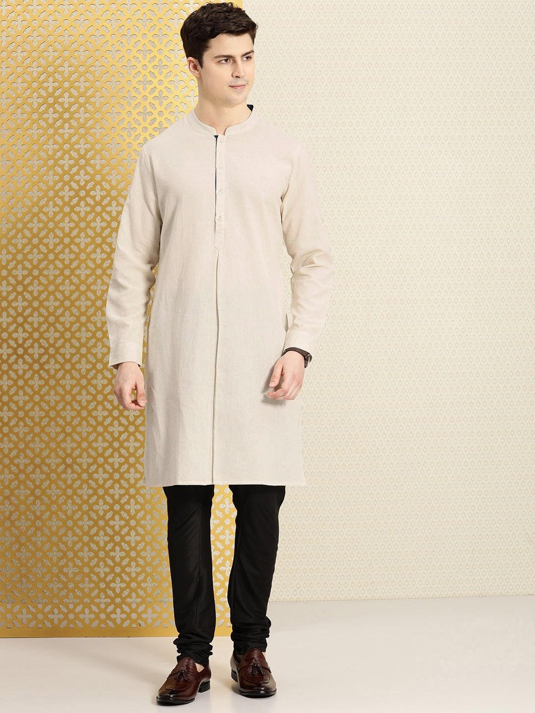 House of Pataudi Jashn Kurta - Distacart