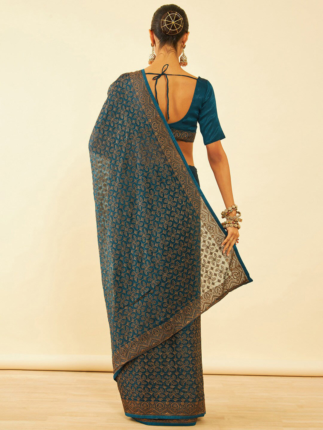 Soch Floral Embroidered Zari Saree - Distacart