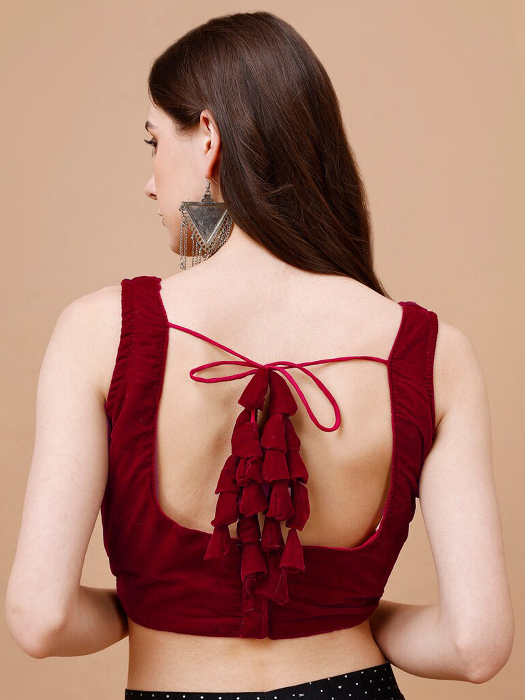 Tikhi Imli Sweetheart Neck Sleeveless Velvet Saree Blouse - Distacart