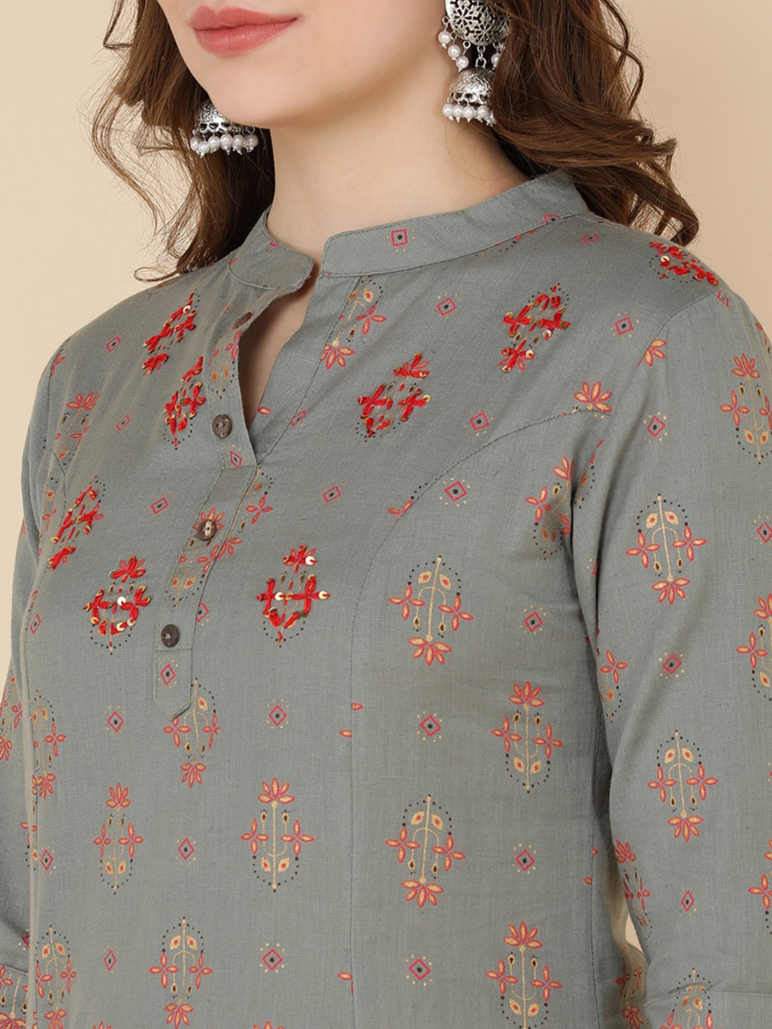 HERE&NOW Women Grey Ethnic Motifs Printed Gotta Patti Kurta with Trouser & Dupatta - Distacart