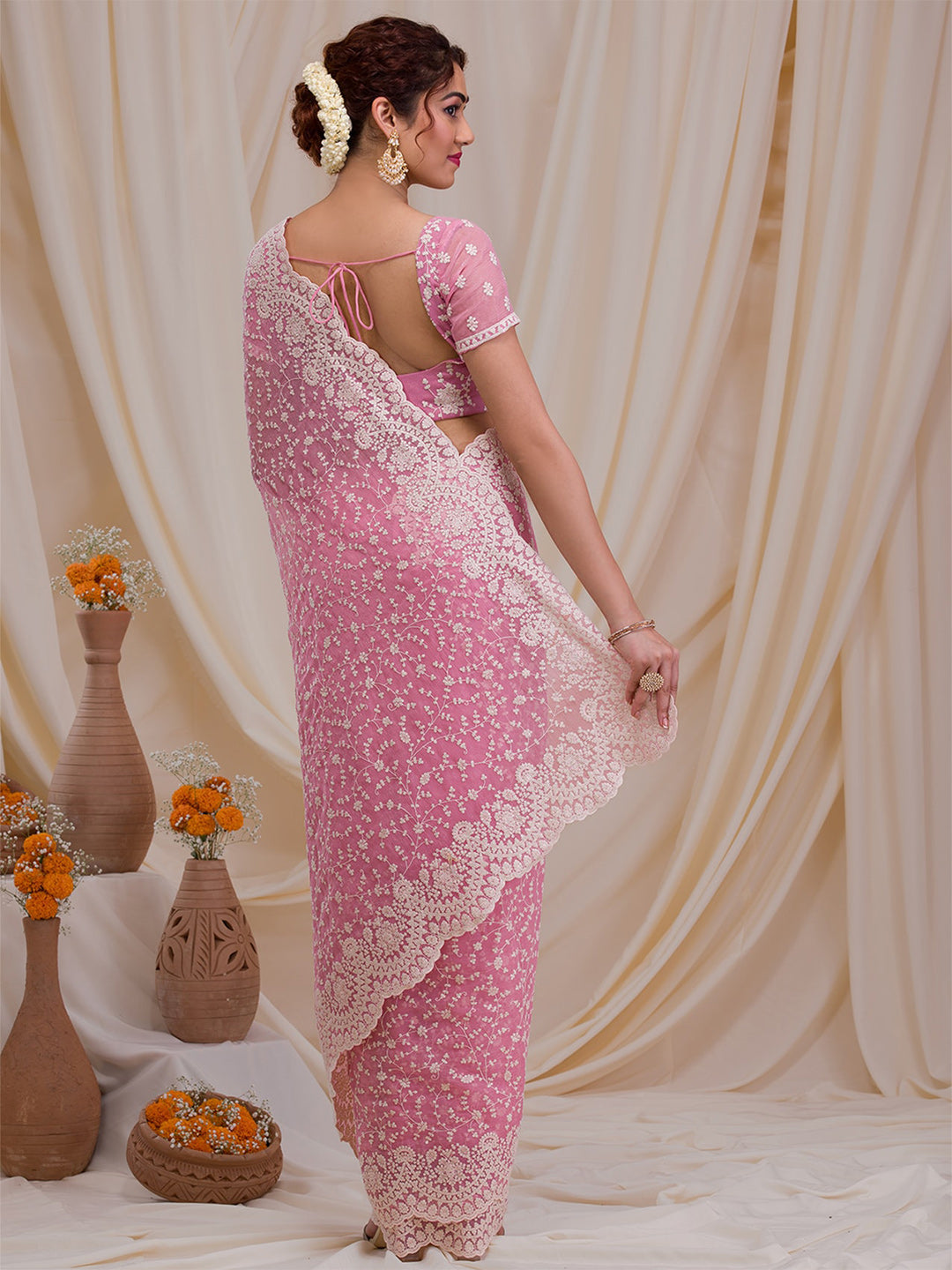 Koskii Floral Embroidered Chiffon Saree - Distacart