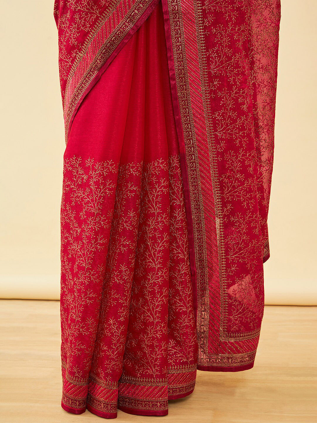 Soch Floral Embroidered Zari Pure Chiffon Saree - Distacart