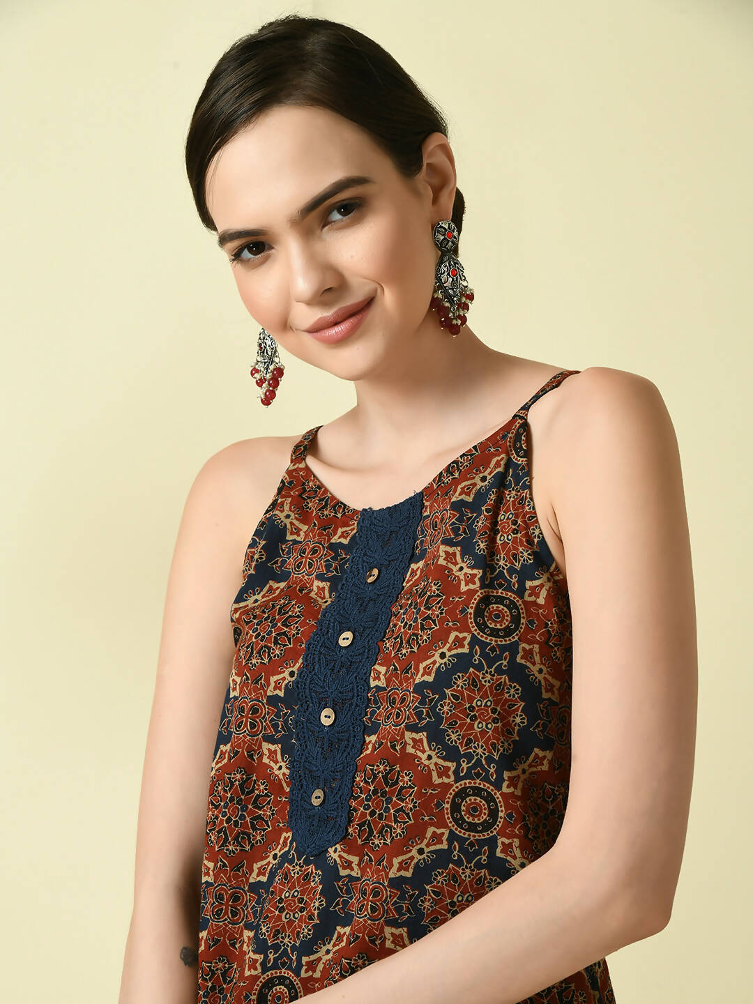 Myshka Women's Multi Straight Kurta & Trousers With Dupatta - Distacart