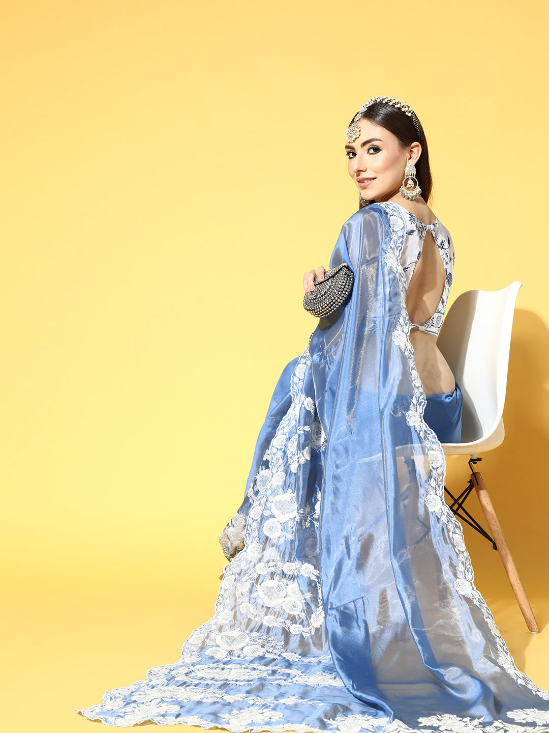 Saree Mall Floral Saree with Embroidered Border - Distacart