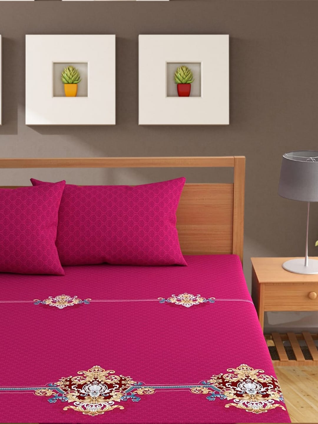 Bajo's Pink & Cream-Coloured Printed Cotton 210 TC King Bedsheet with 2 Pillow Covers - Distacart
