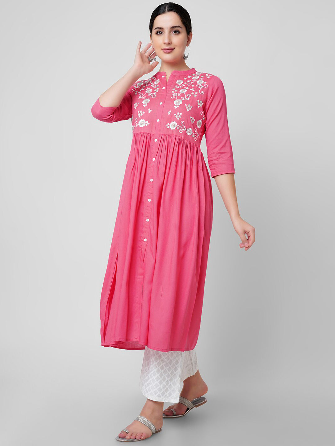Kalini Women Peach-Coloured Floral Embroidered Handloom Kurta - Distacart
