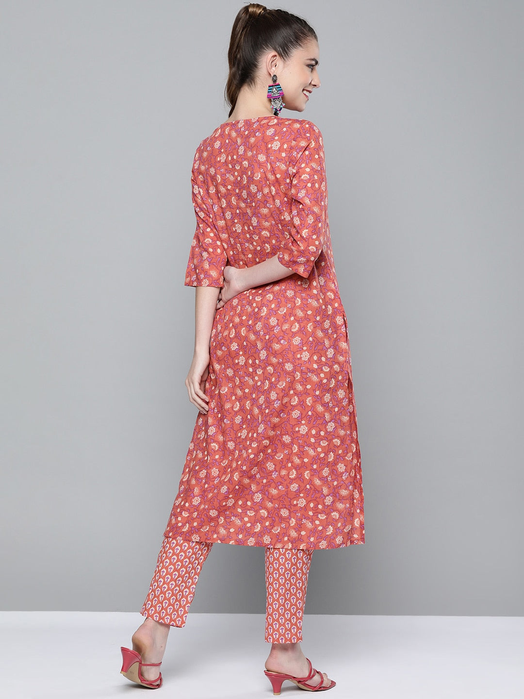 HERE&NOW Women Pink & White Floral Printed Kurta with Palazzos - Distacart