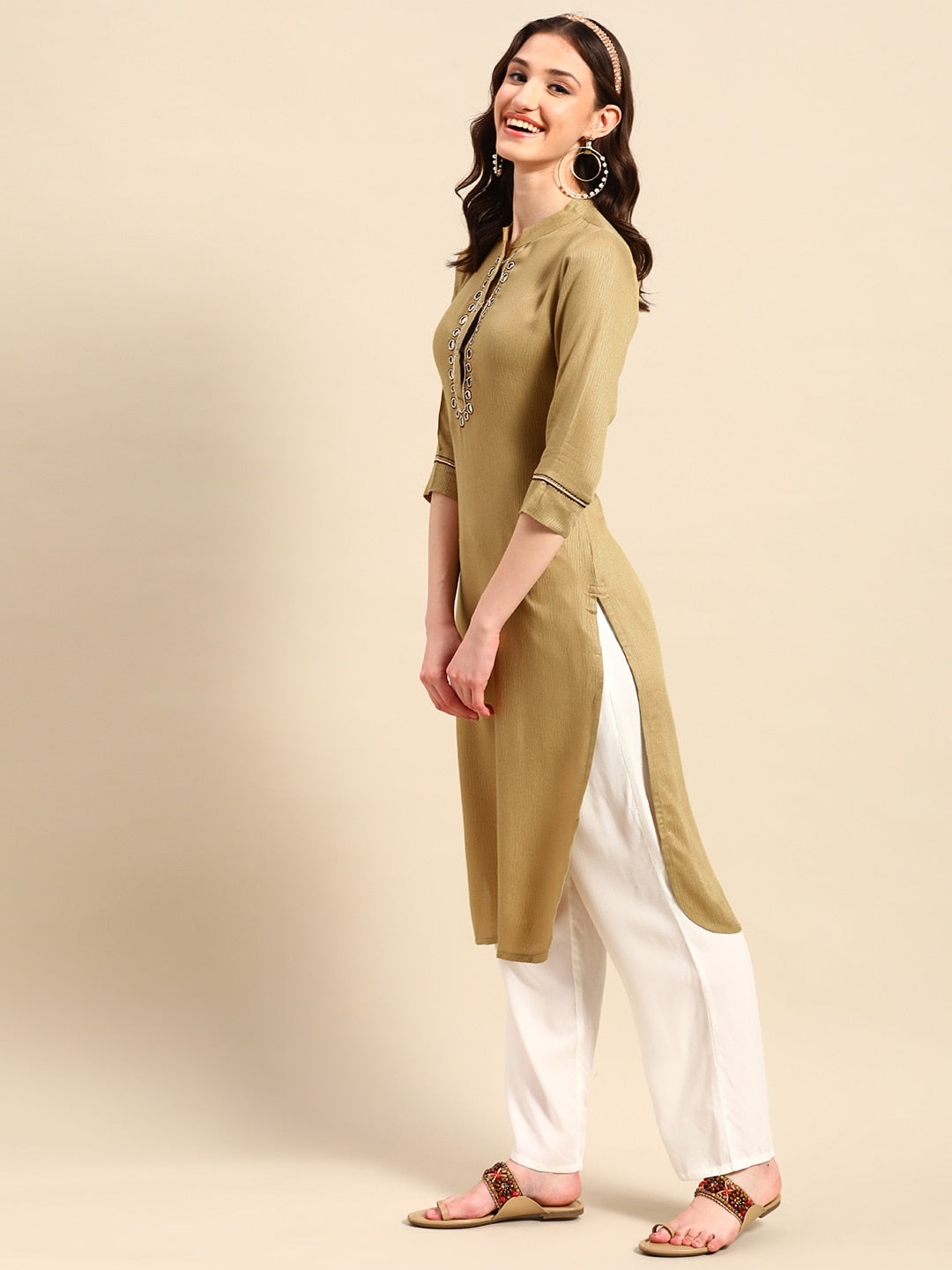 Sangria Yoke Design Mirror Work Kurta - Distacart