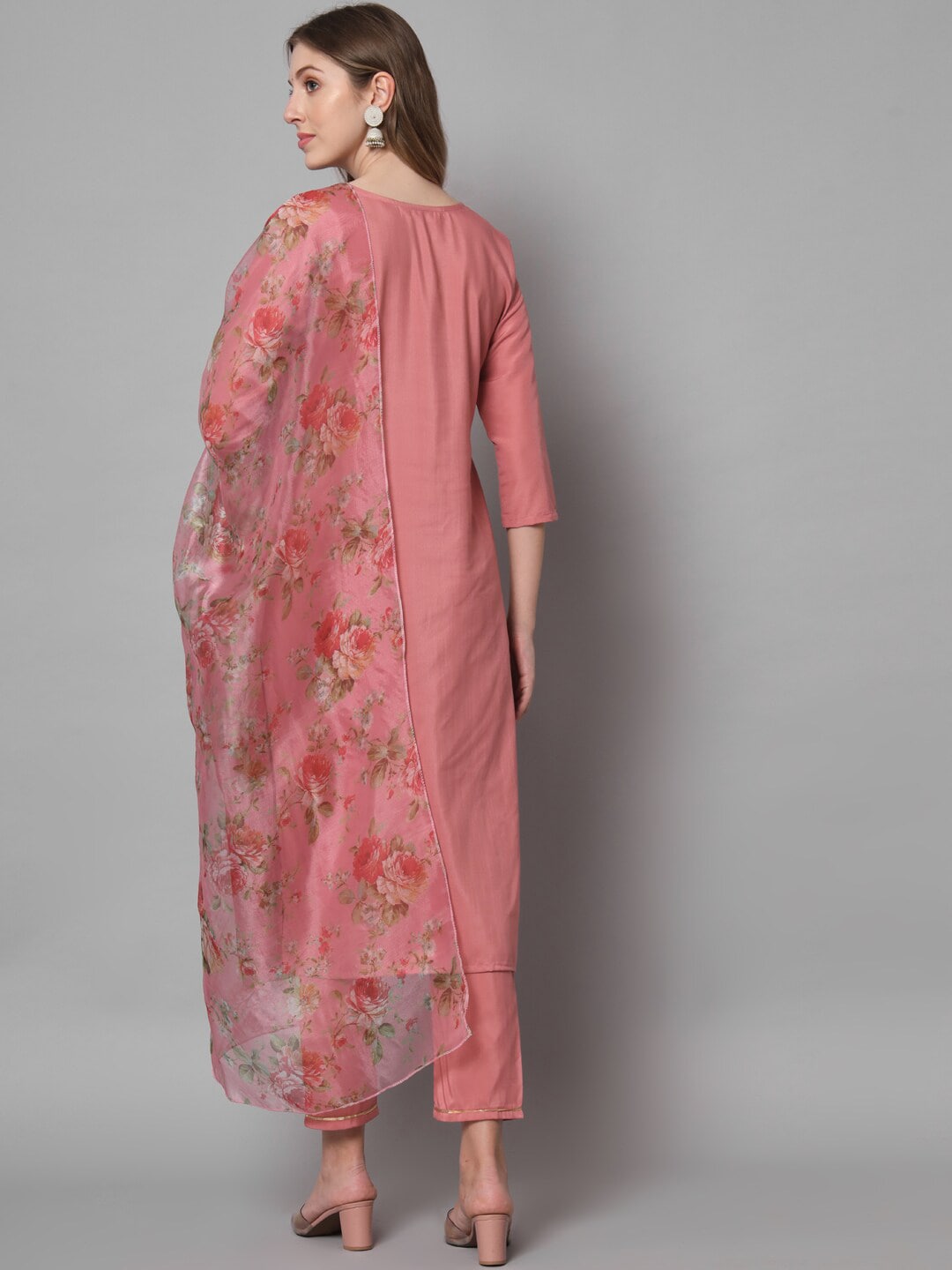 Kalini Ethnic Motifs Yoke Design Thread Work Kurta with Trousers & With Dupatta - Distacart