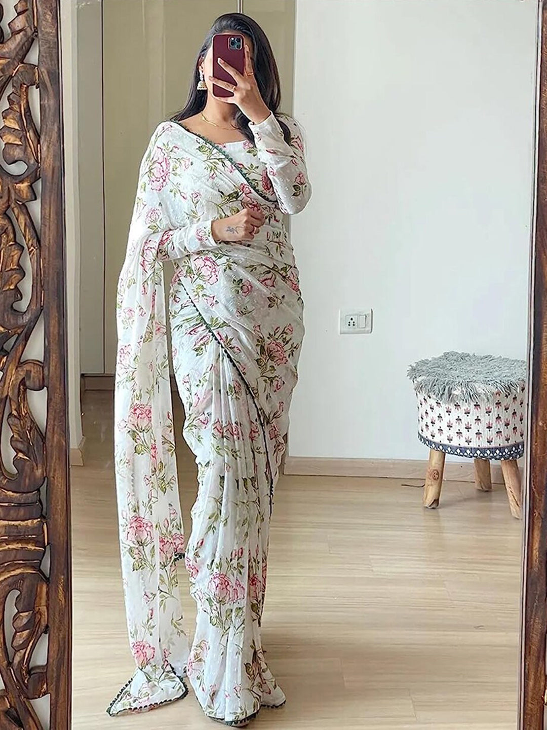 Kalini Floral Printed Pure Georgette Saree - Distacart