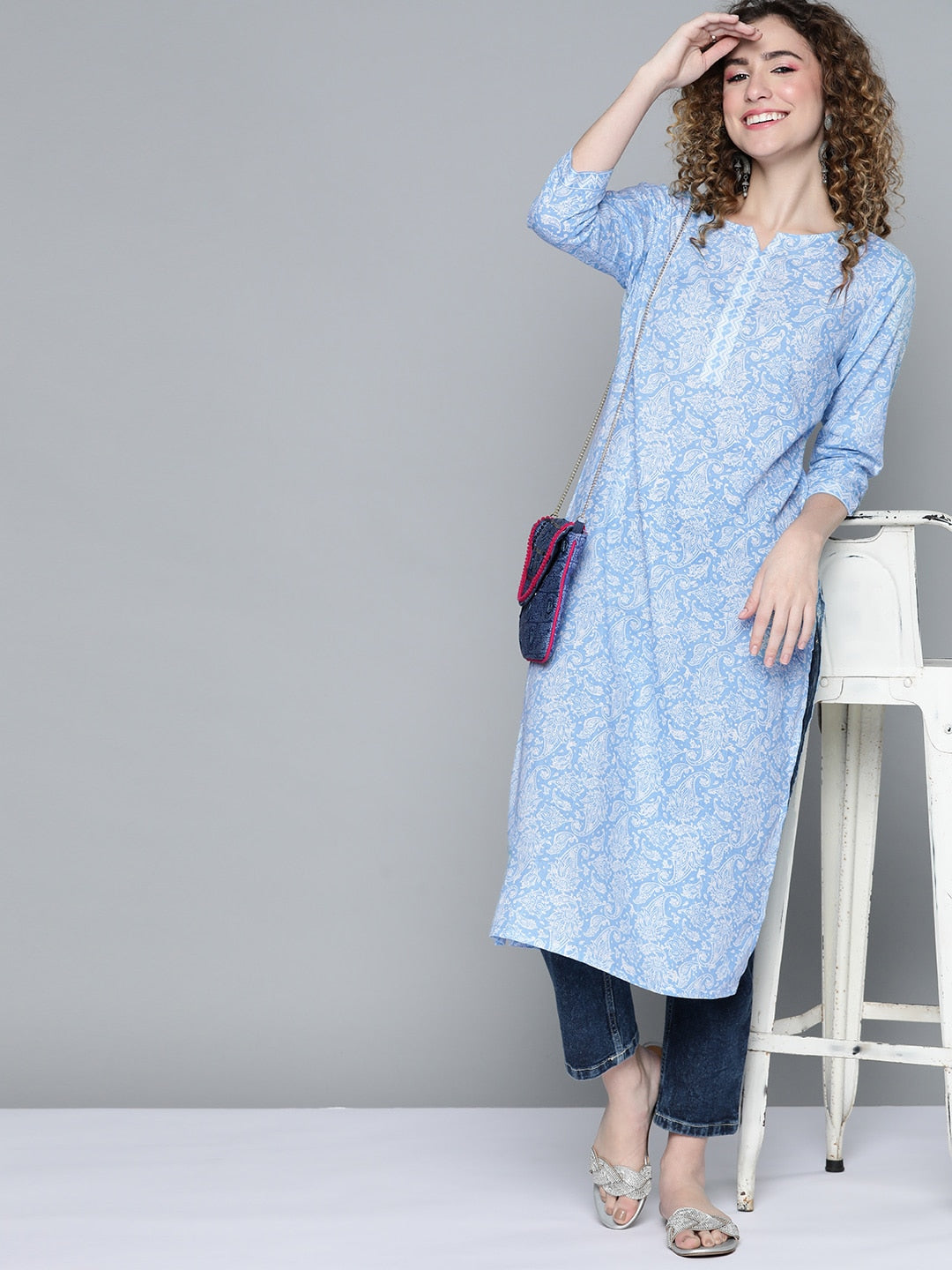 HERE&NOW Women Blue & White Paisley Printed Cotton Kurta - Distacart