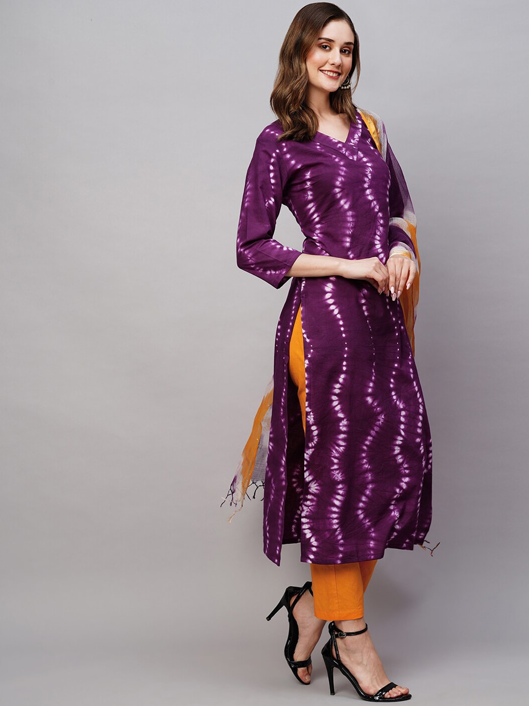 Kalini Tie & Dye Printed Regular Kurta with Trousers & Dupatta - Distacart