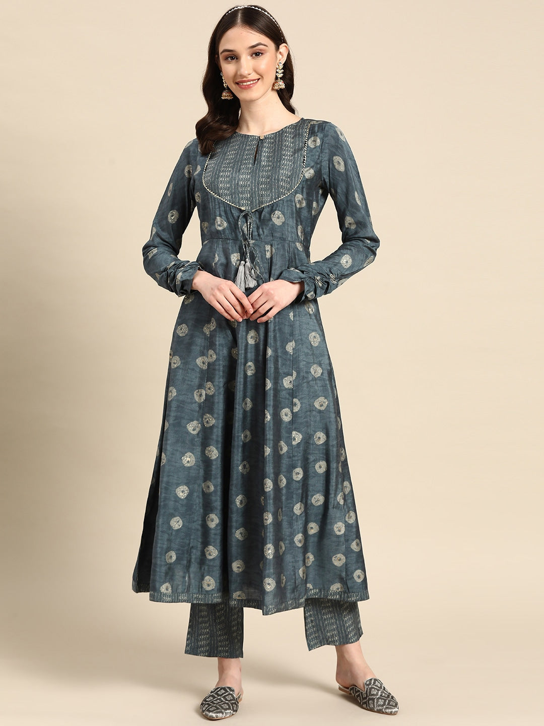 Sangria Women Ethnic Motifs Printed Empire Gotta Patti Kurta with Trousers - Distacart