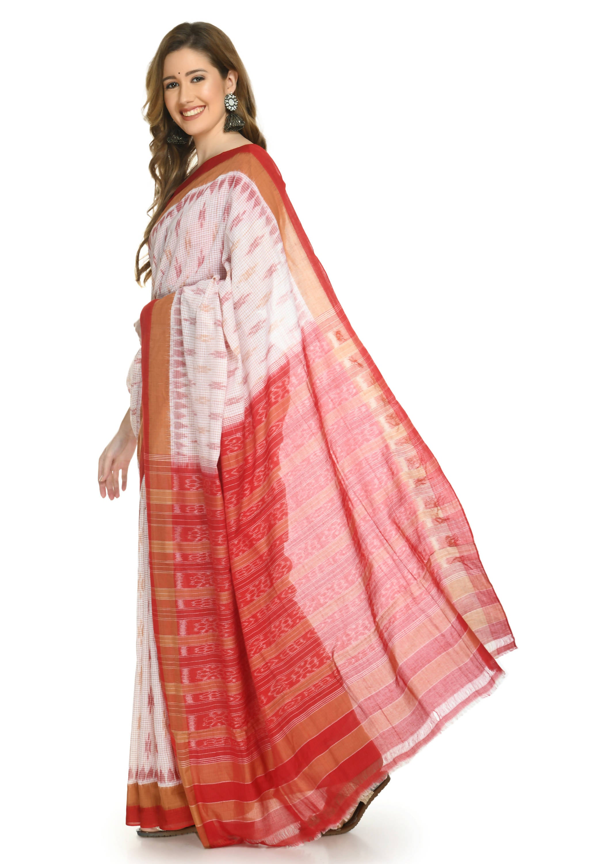 Vamika Sambalpuri Ikat Cotton Dehabandha Badafula White & Light Red Saree - Distacart