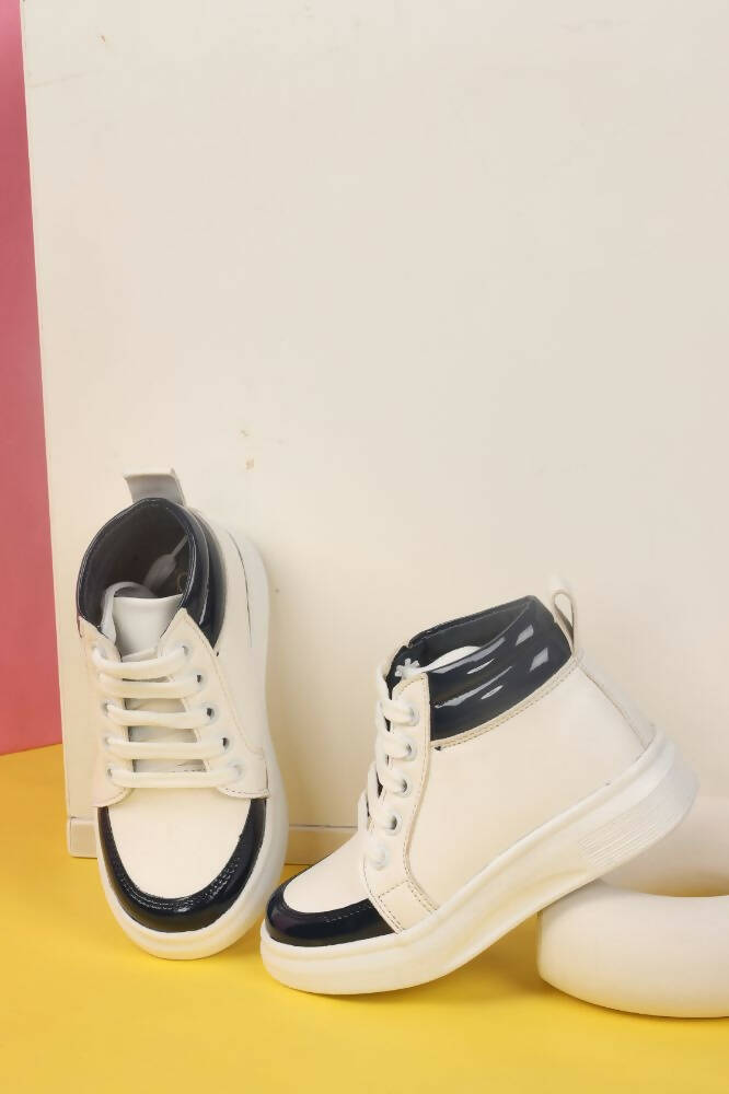 Tiny Bugs For Boys & Girls Mid Top Sneakers - White & Blue - Distacart