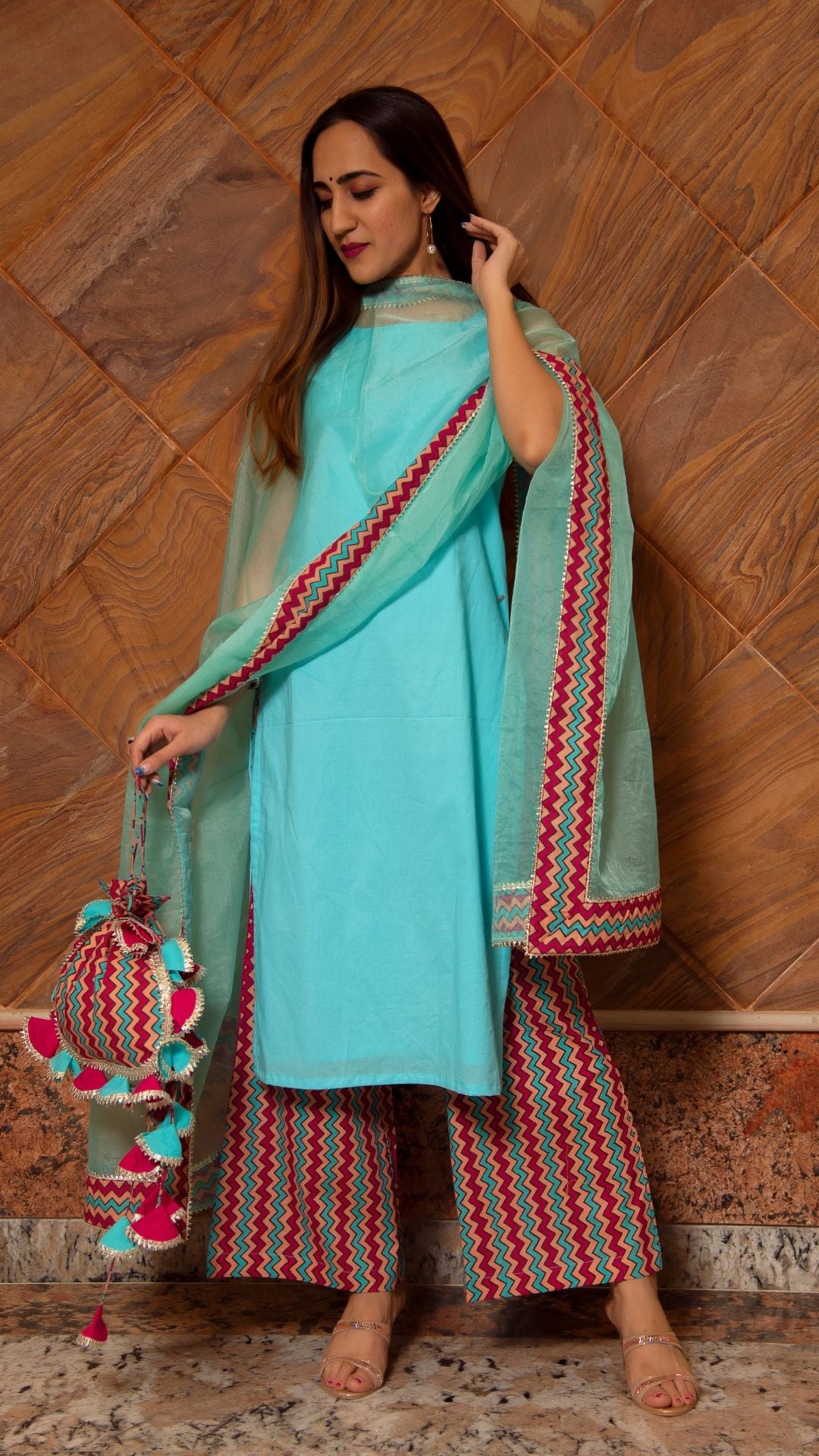 Pomcha Jaipur Siya Light Blue Cotton Suit Set - Distacart