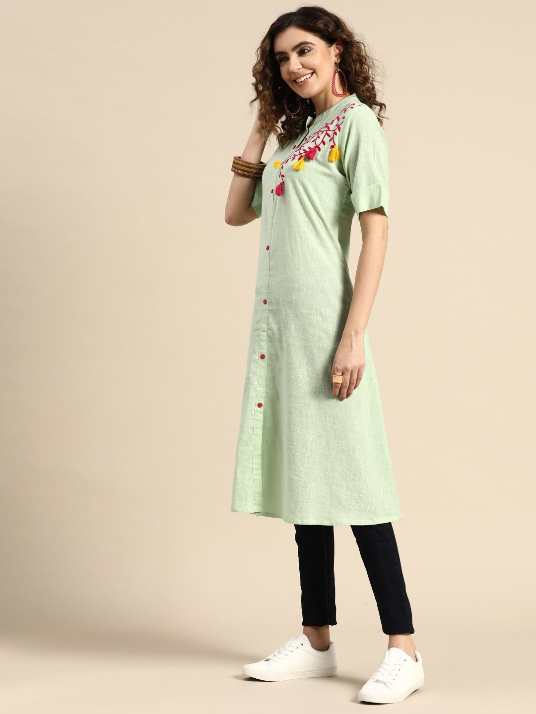 Sangria Women Floral Embroidered Pure Cotton Kurta - Distacart