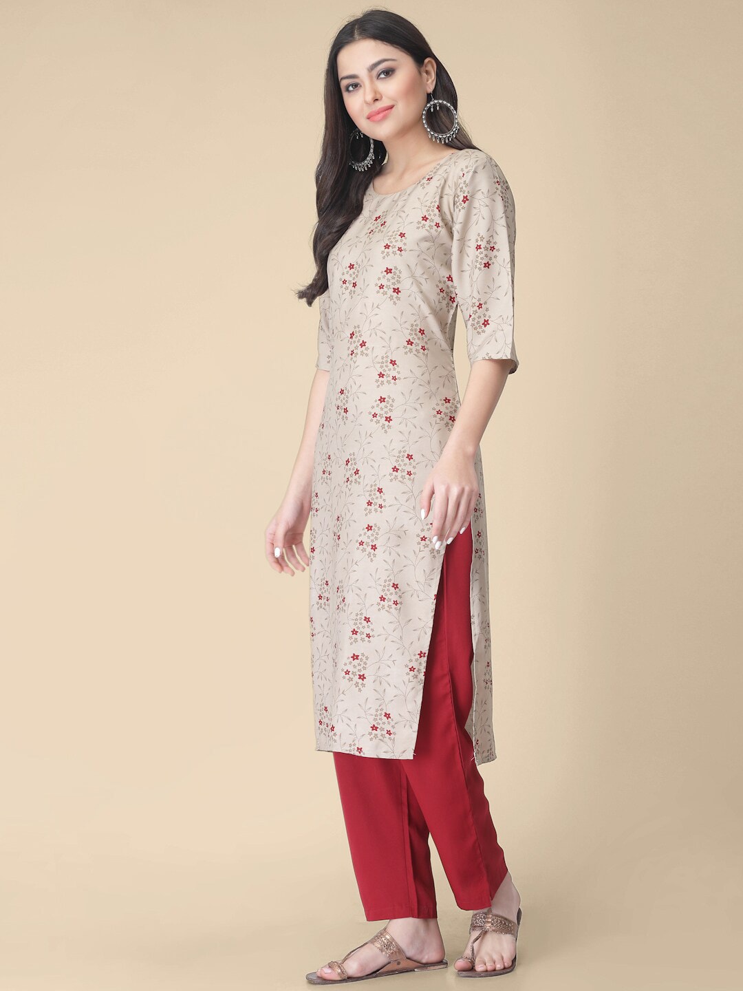 Kalini Floral Printed Round Neck Kurta with Trousers - Distacart