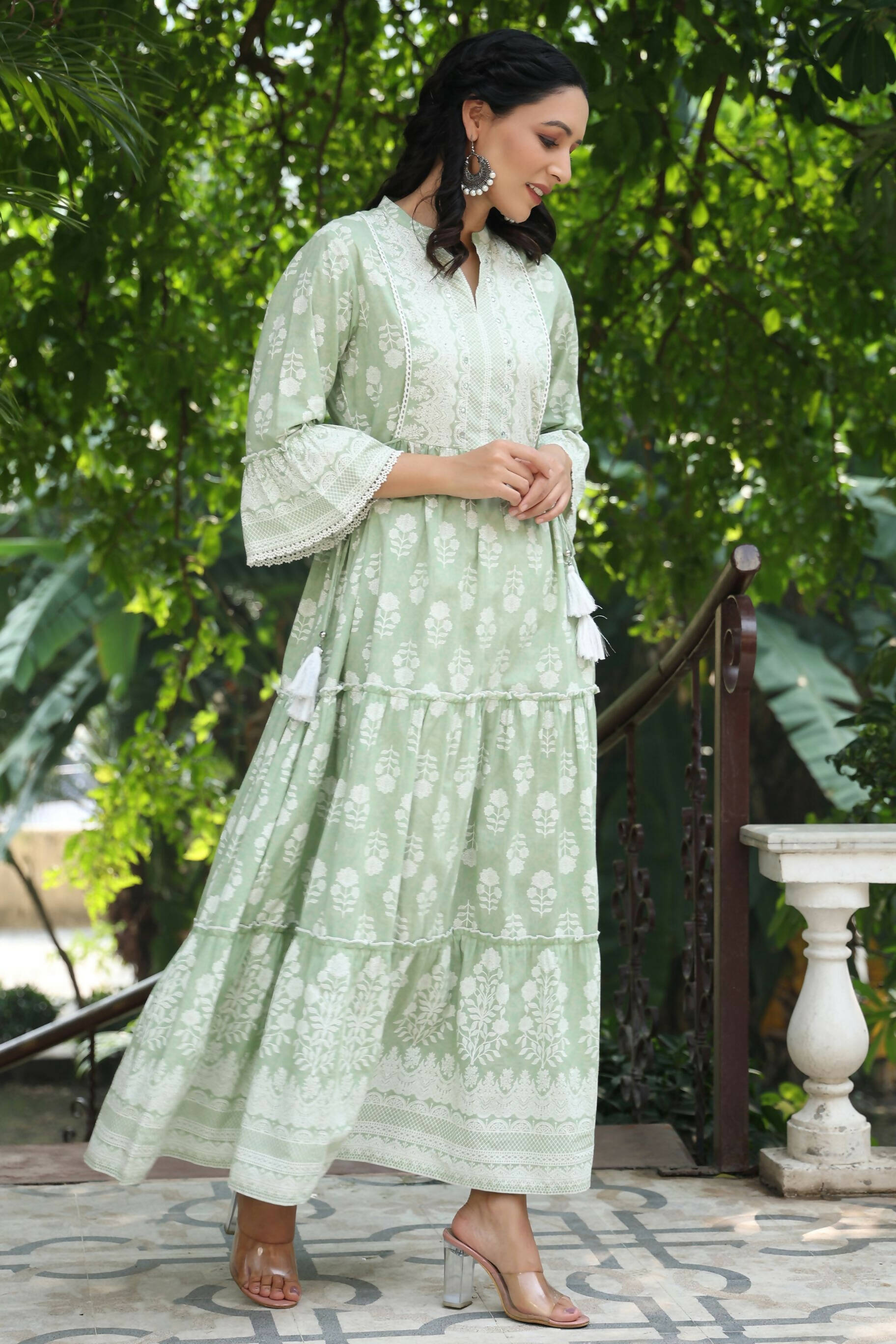 Juniper Women's Green Cambric Floral Printed Maxi Tiered Dress - Distacart