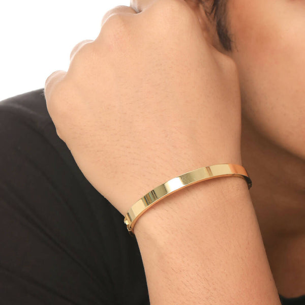 NVR Men's Gold Metal Interlock Kada Bracelet - Distacart