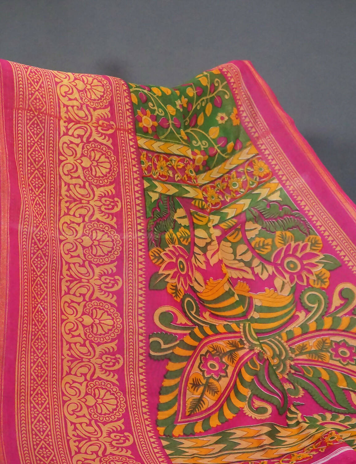 Shades Of Leaf Green Kalamkaari Design Semi Chanderi Saree With Contrast Blouse By Gayathri Reddy Designer Studio - Distacart